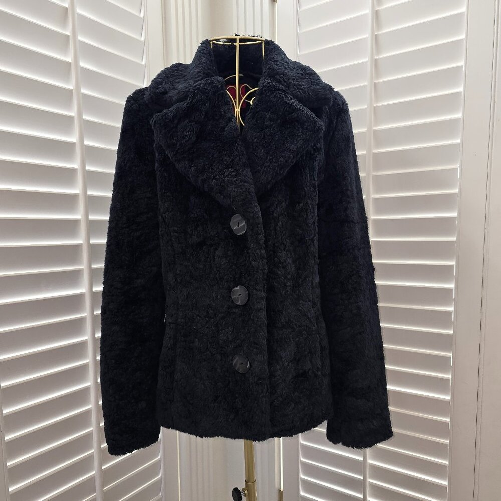 Brand: ESPRIT; Size: Small; Color: Black; Style: Faux Fur Button-Up Coat